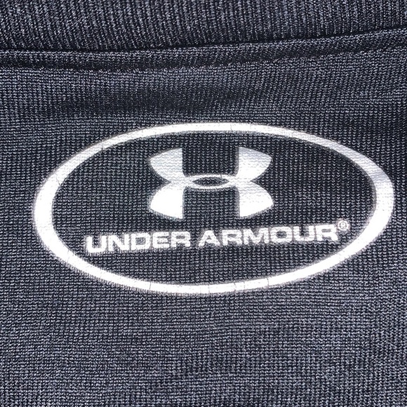 Boys Marvel Under Armour short sleeve tshirt (Med) - Picture 4 of 5